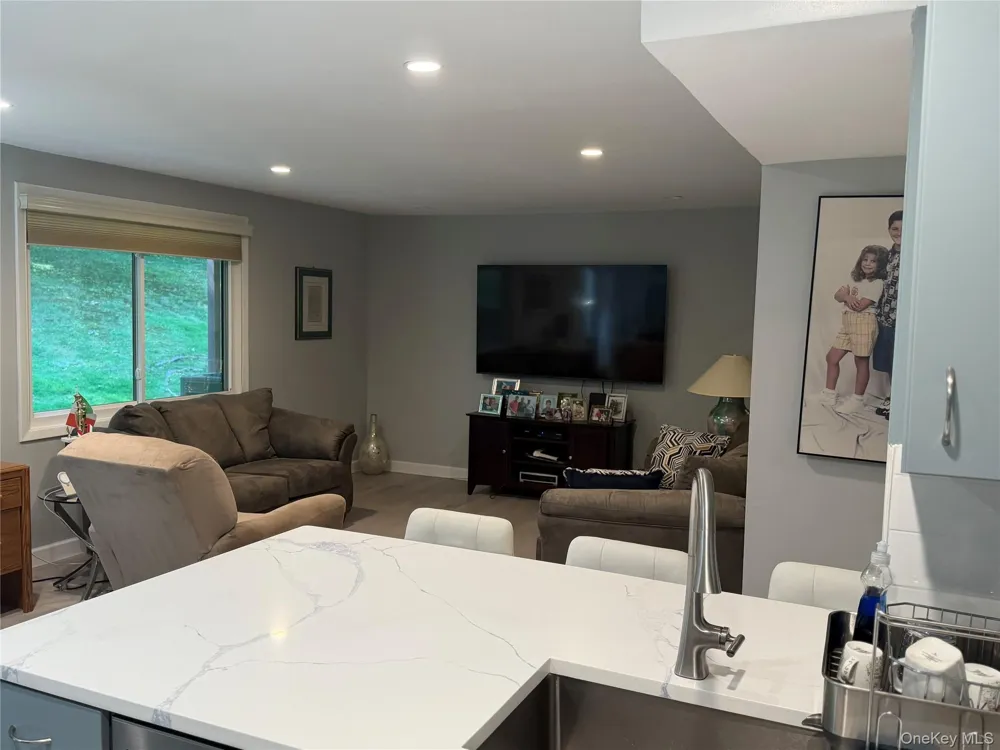 56 Kirby Close #B Yorktown Heights, NY 10598