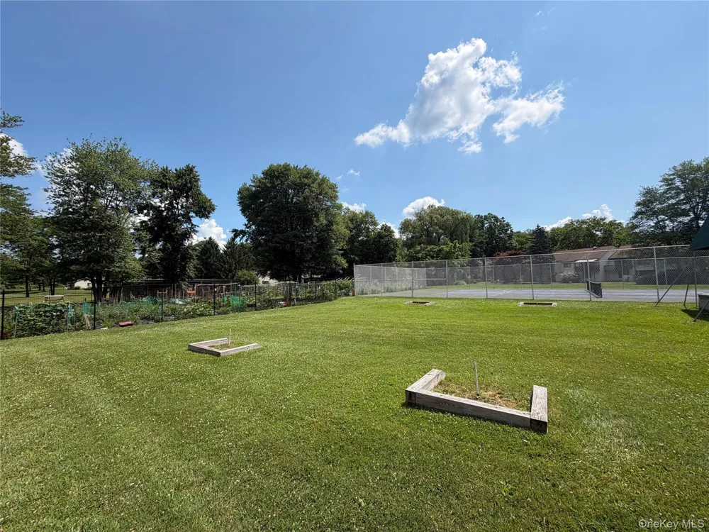 56 Kirby Close #B Yorktown Heights, NY 10598