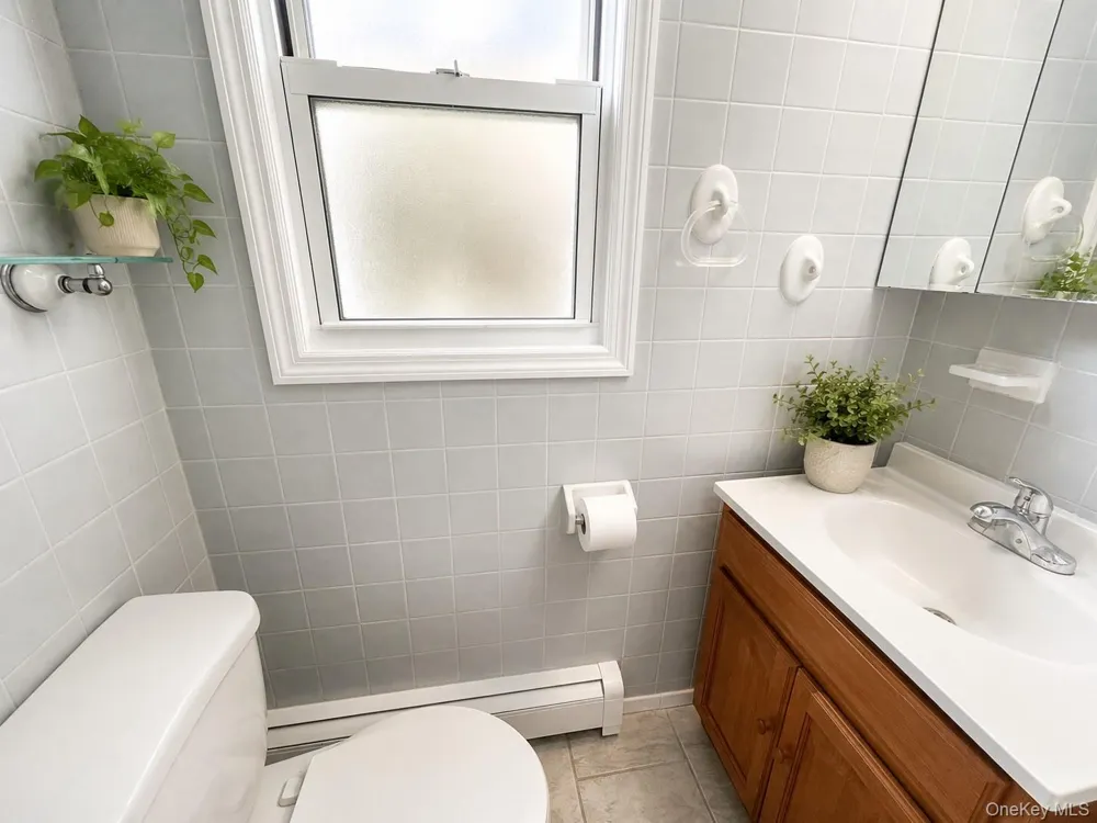 194 Beach 132nd Street Belle Harbor, NY 11694