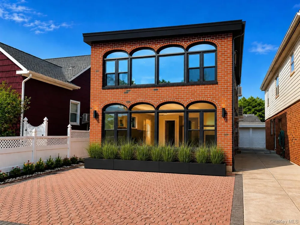 194 Beach 132nd Street Belle Harbor, NY 11694
