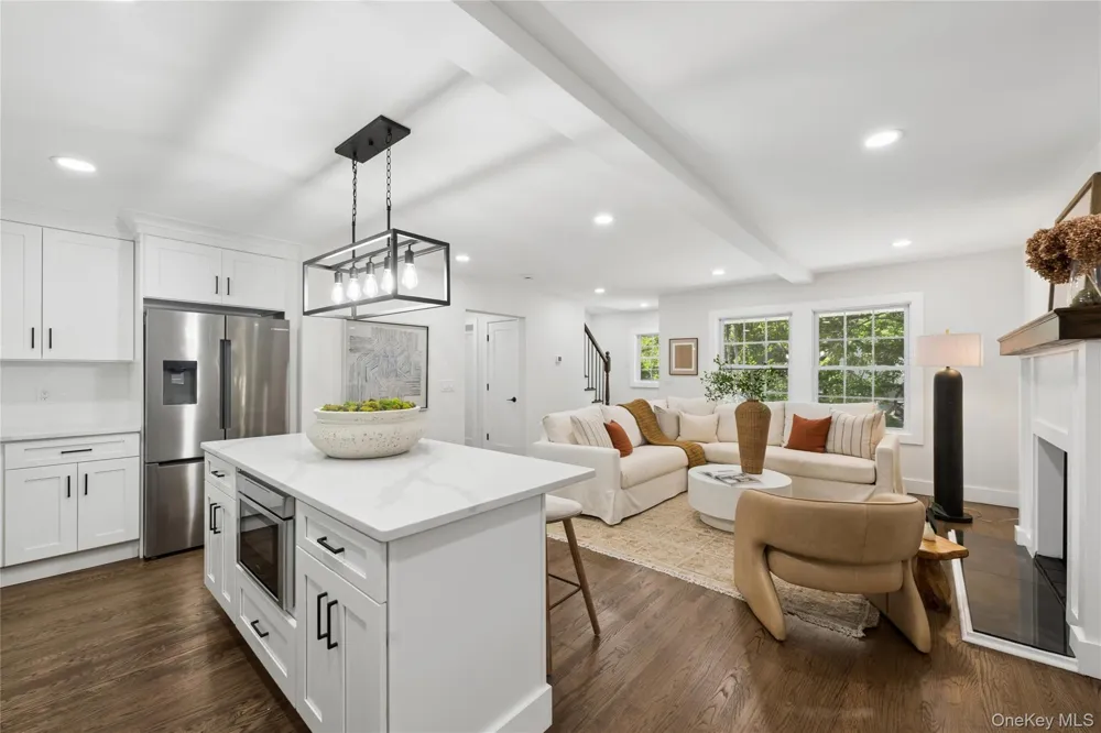 128 Crooked Hill Road Huntington, NY 11743