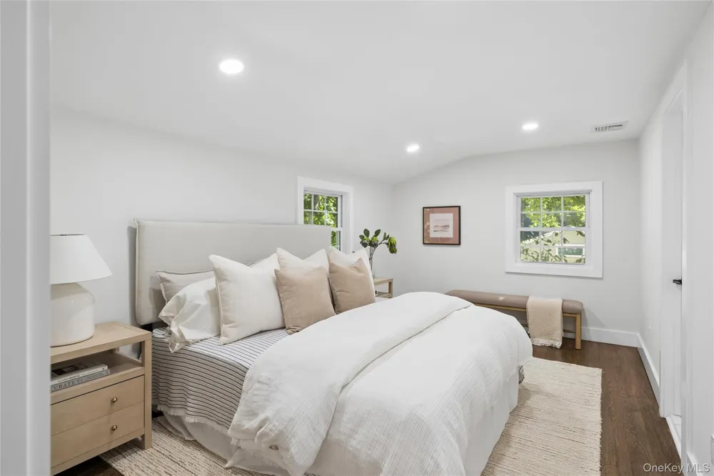 128 Crooked Hill Road Huntington, NY 11743