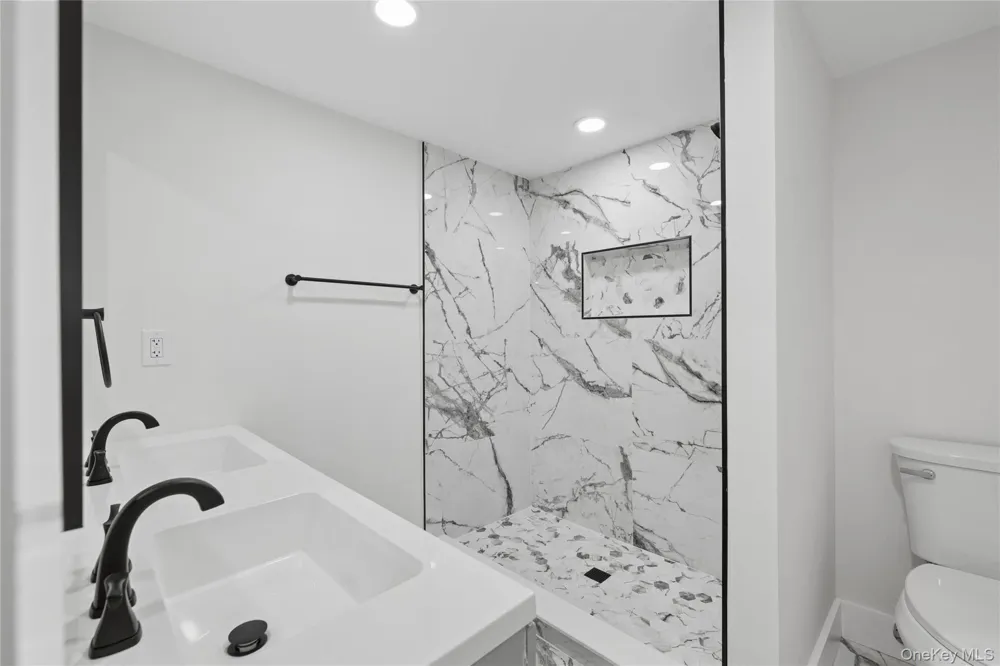 128 Crooked Hill Road Huntington, NY 11743