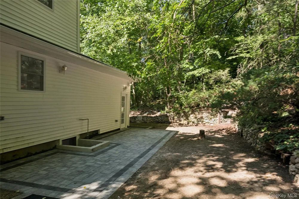 128 Crooked Hill Road Huntington, NY 11743