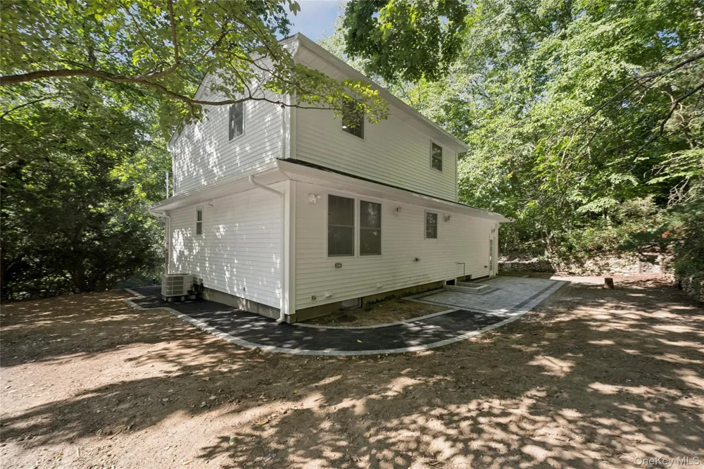 128 Crooked Hill Road Huntington, NY 11743