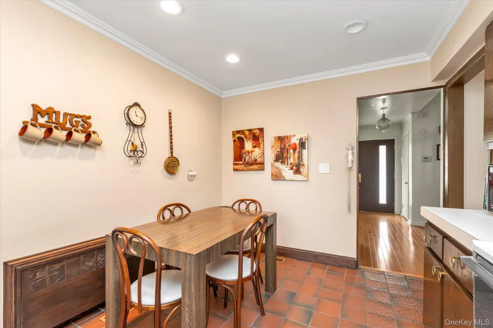 4020 Judith Lane Oceanside, NY 11572