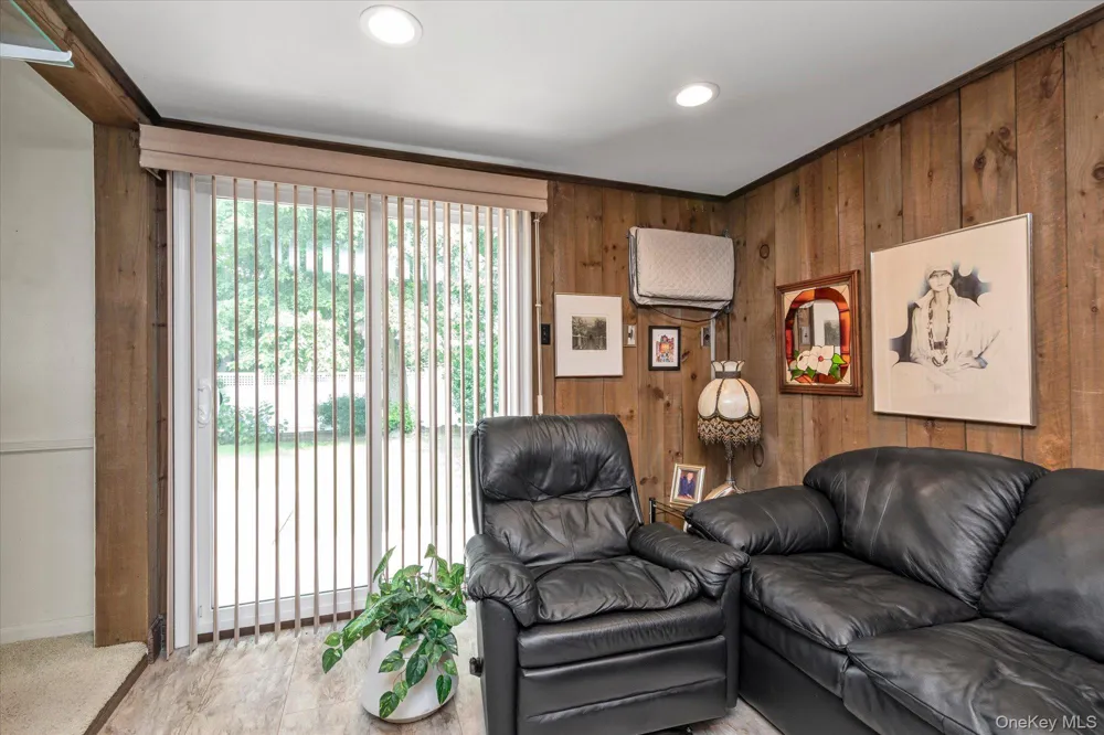 4020 Judith Lane Oceanside, NY 11572