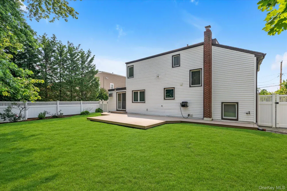 4020 Judith Lane Oceanside, NY 11572