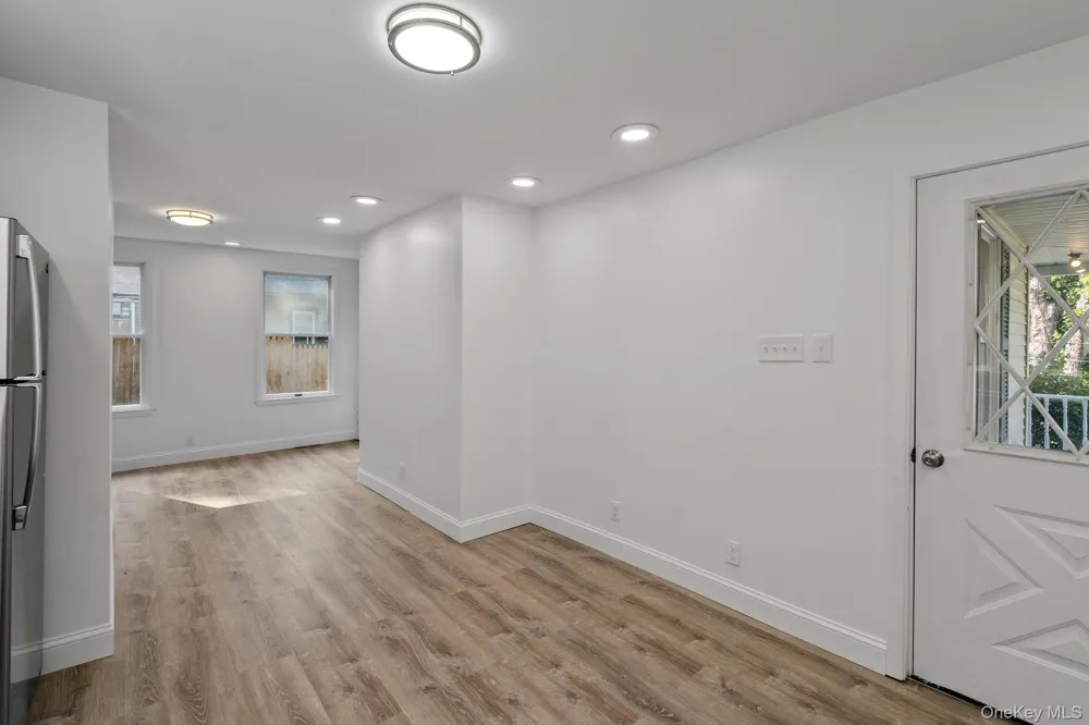 3 2nd Avenue Unionville, NY 10988
