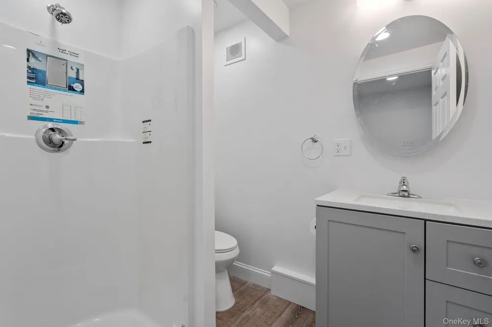 3 2nd Avenue Unionville, NY 10988
