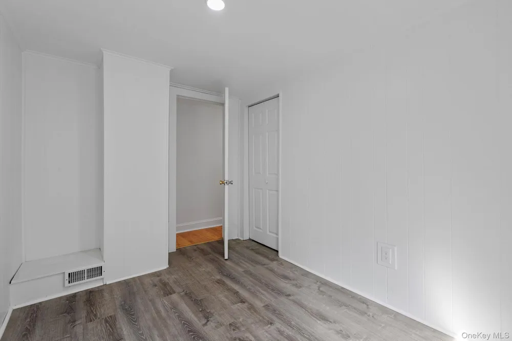 3 2nd Avenue Unionville, NY 10988