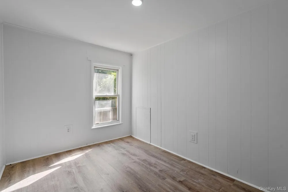 3 2nd Avenue Unionville, NY 10988