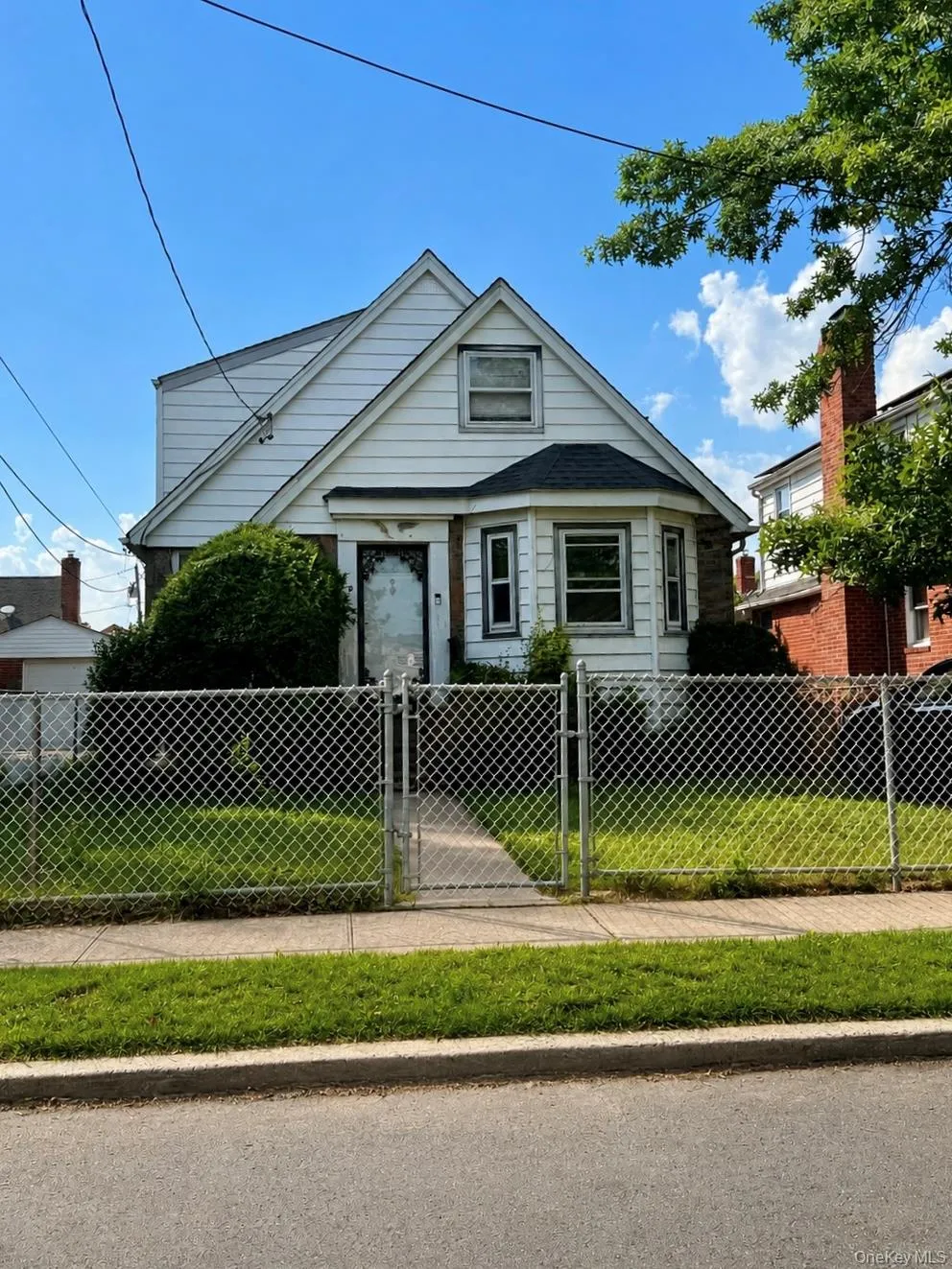 49 Everett Street Valley Stream, NY 11580
