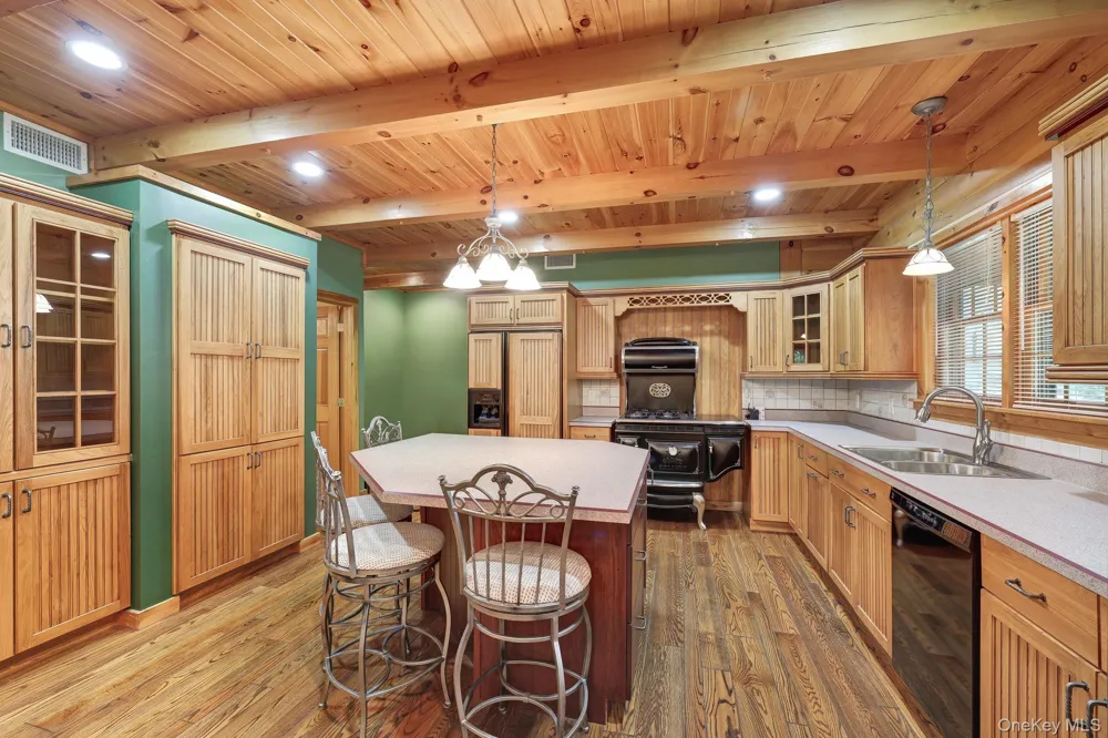 230 Post Road Slate Hill, NY 10973