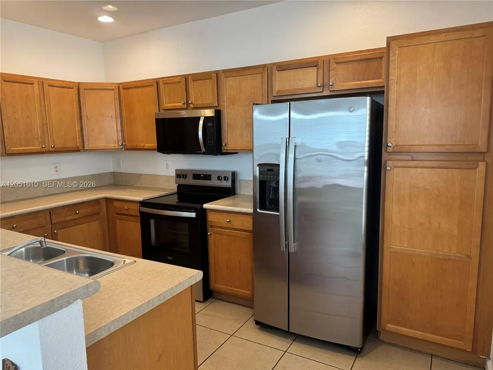 16731 SW 96th St #16731 Miami, FL 33196