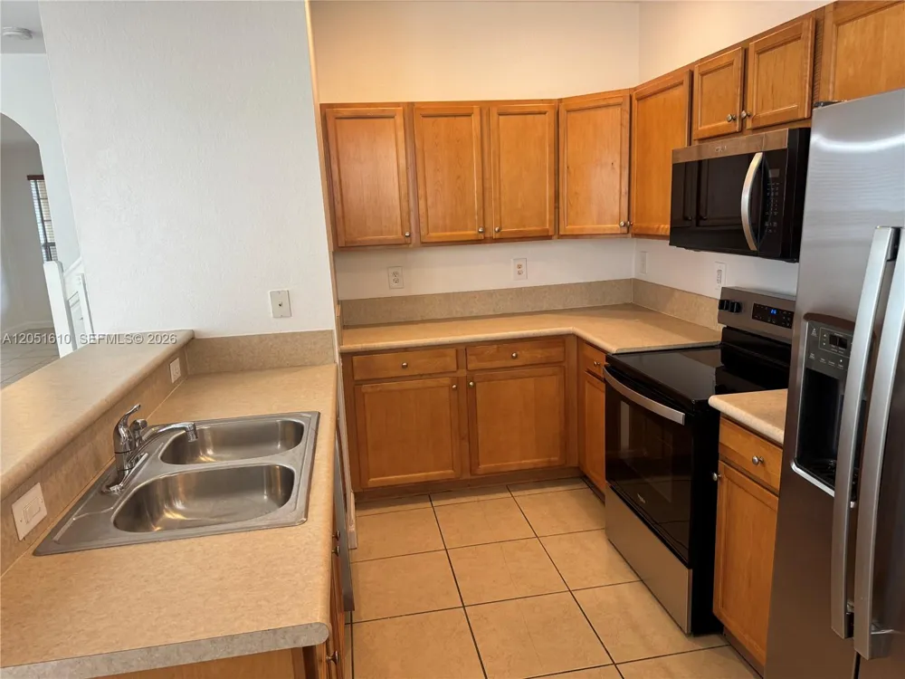 16731 SW 96th St #16731 Miami, FL 33196