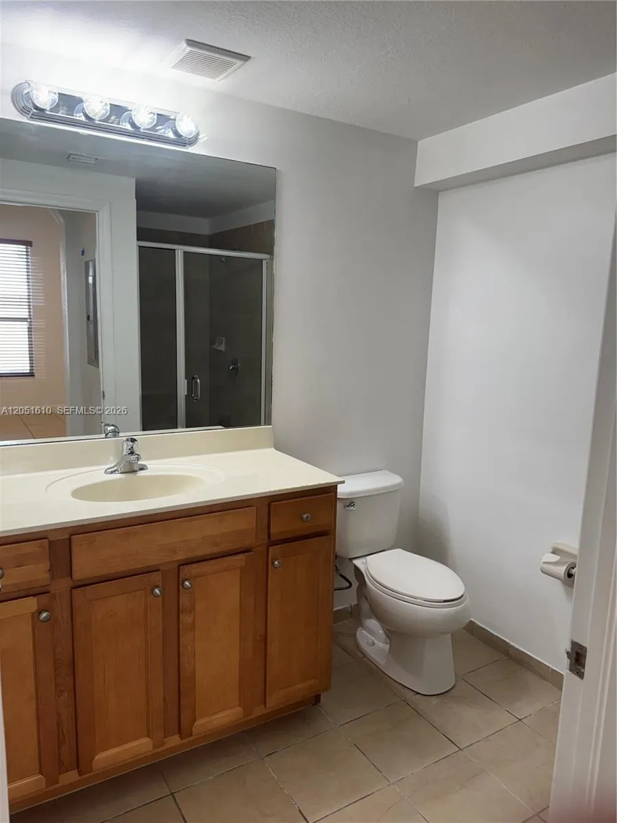16731 SW 96th St #16731 Miami, FL 33196