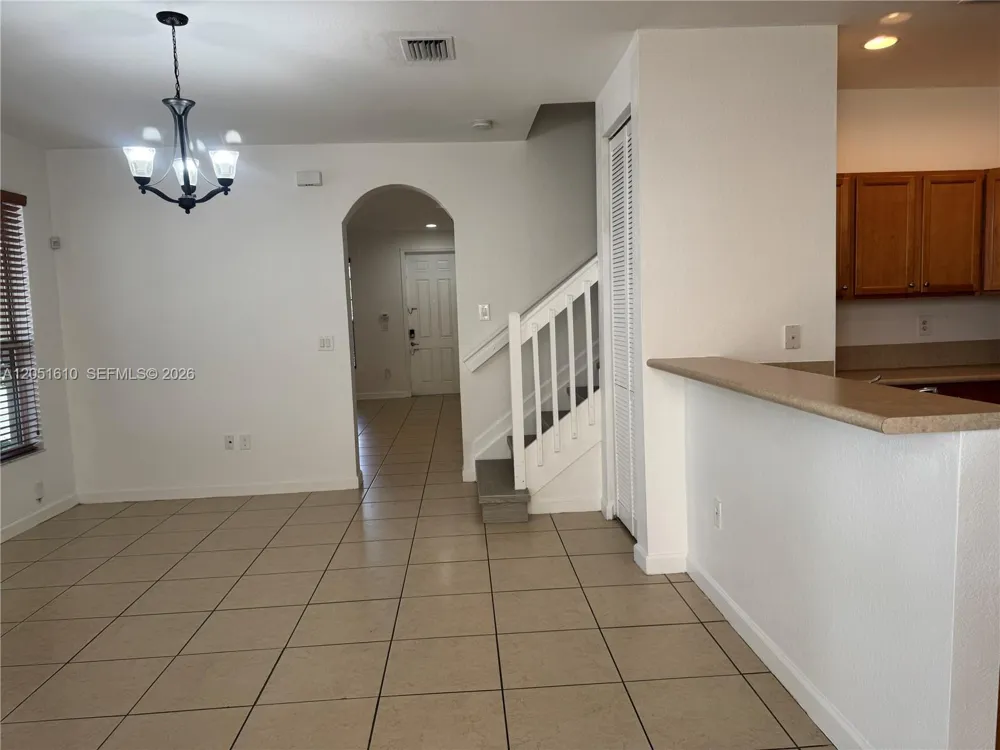 16731 SW 96th St #16731 Miami, FL 33196