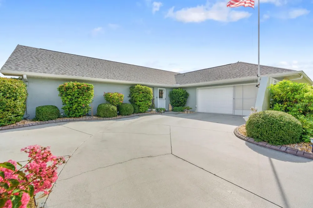 2023 EL RANCHO DRIVE Sun City Center, FL 33573