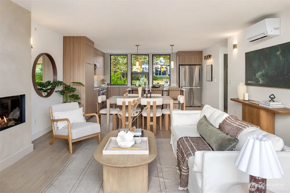 614 5th Avenue S #B102 Edmonds, WA 98020