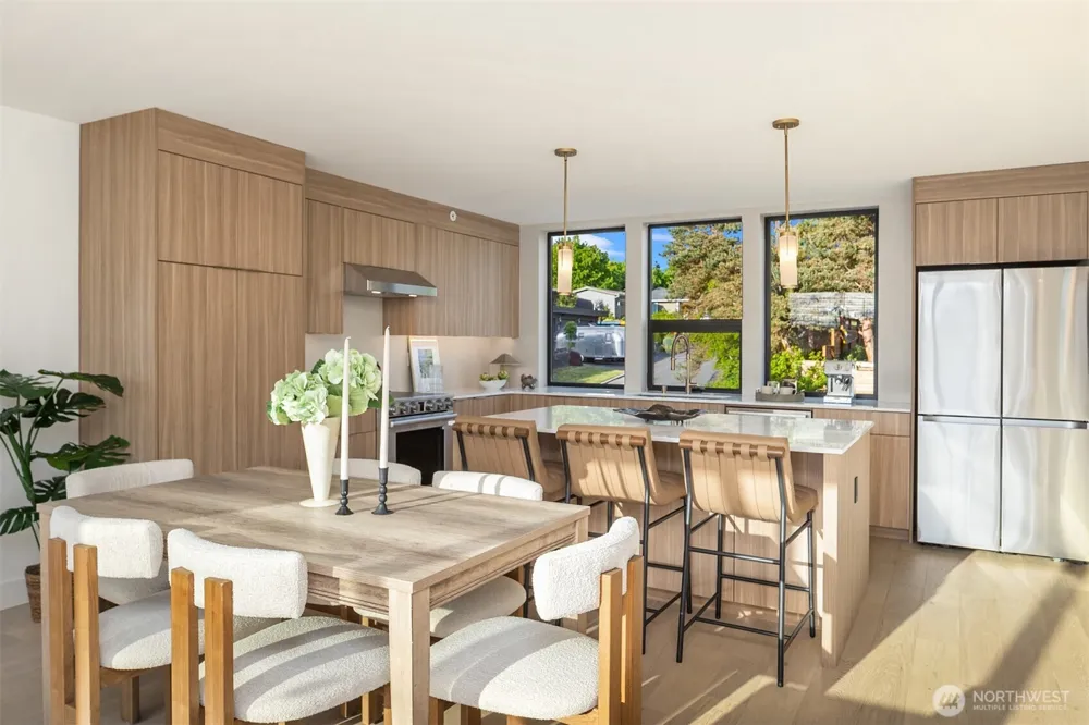 614 5th Avenue S #B102 Edmonds, WA 98020