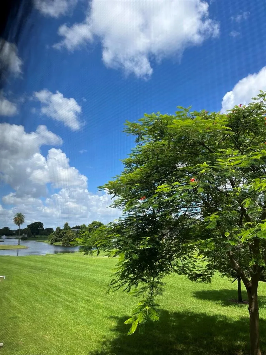 4701 Martinique Drive #L2 Coconut Creek, FL 33066