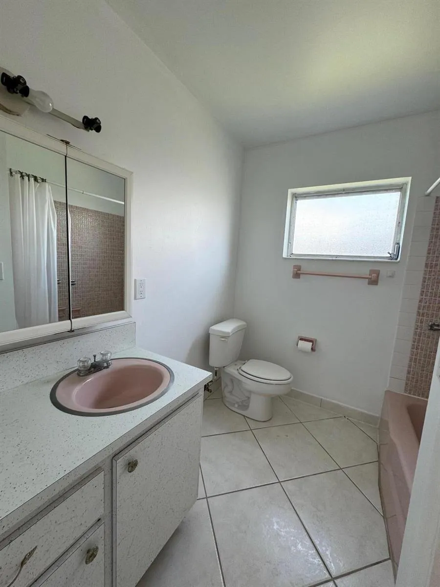 2885 Crosley Drive E #A West Palm Beach, FL 33415