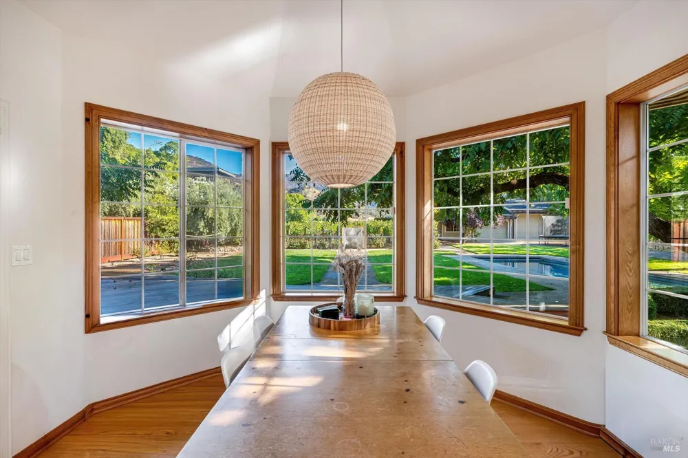 20 Rosedale Road Calistoga, CA 94515