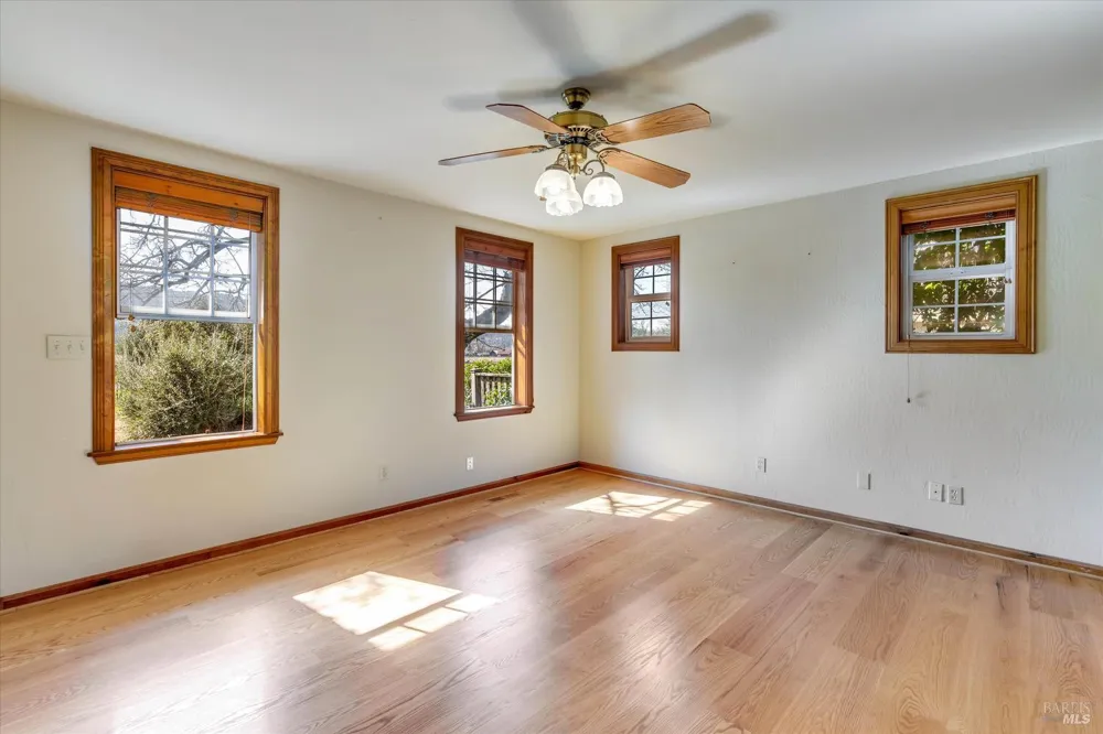 20 Rosedale Road Calistoga, CA 94515