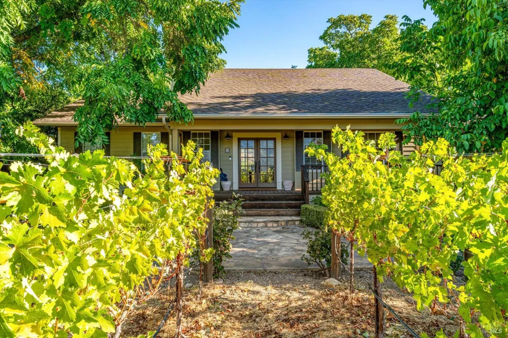 20 Rosedale Road Calistoga, CA 94515