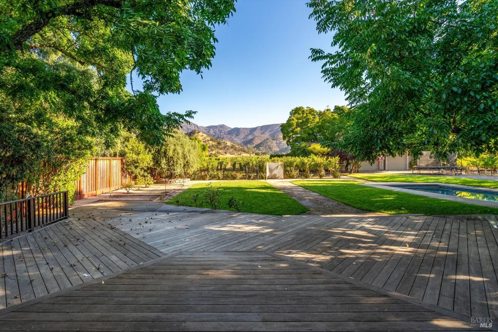 20 Rosedale Road Calistoga, CA 94515