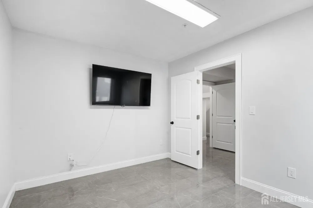 22 Arcadia Place #B Union, NJ 07088
