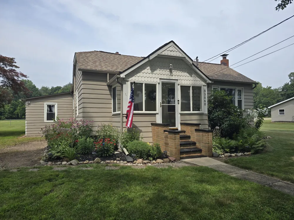 53560 Fulton Road Leonidas, MI 49066