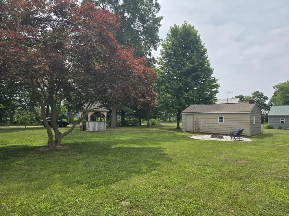 53560 Fulton Road Leonidas, MI 49066