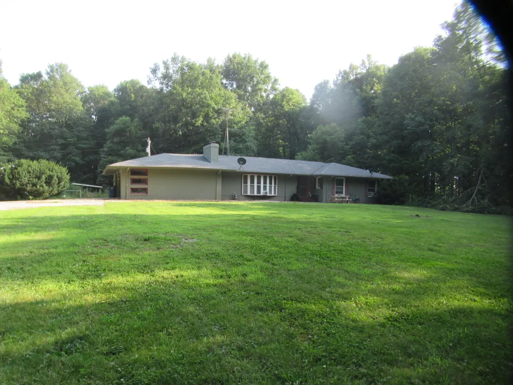 20349 M 60 Cassopolis, MI 49031