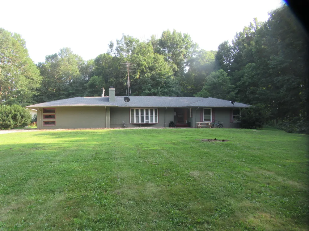 20349 M 60 Cassopolis, MI 49031