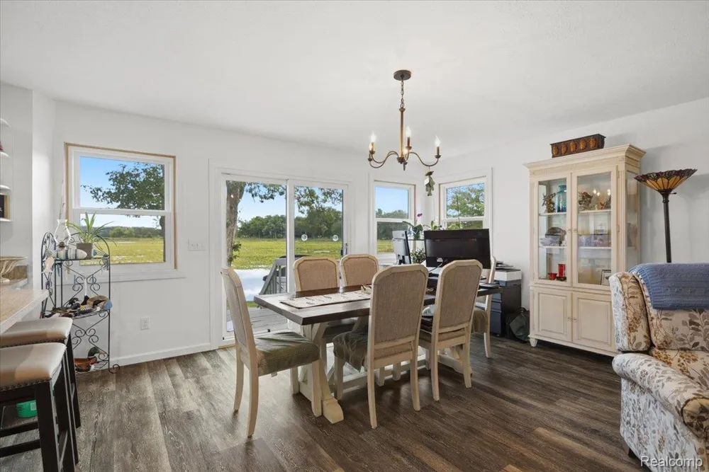 845 S Lakeside Drive Leoni Township, MI 49254