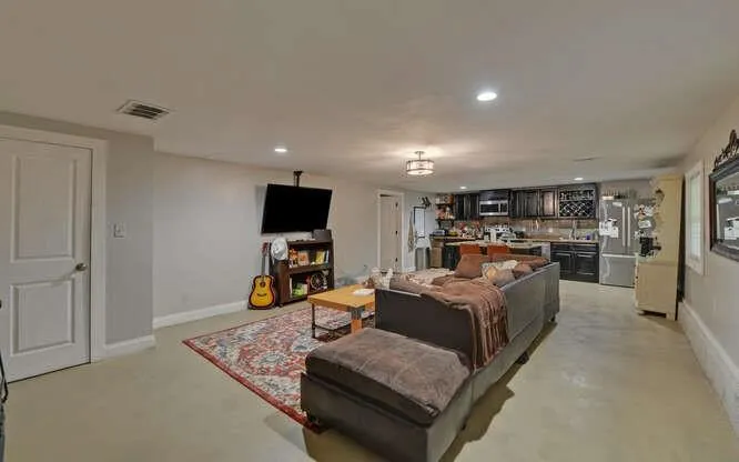 1330 Mccannon Morris Road Hull, GA 30646