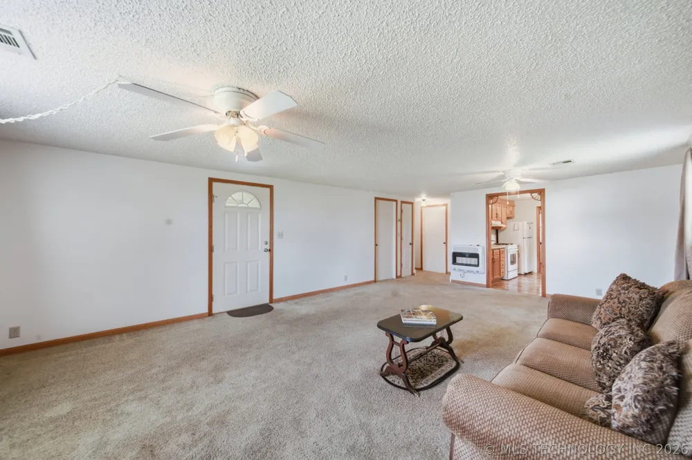 16610 S 4180 ROAD Claremore, OK 74017