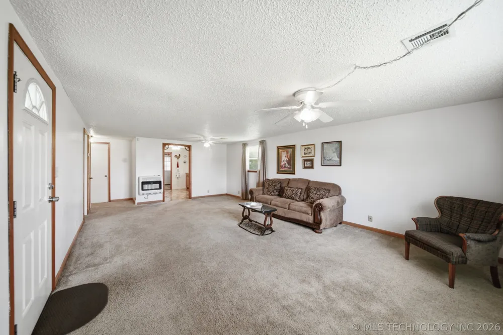 16610 S 4180 ROAD Claremore, OK 74017
