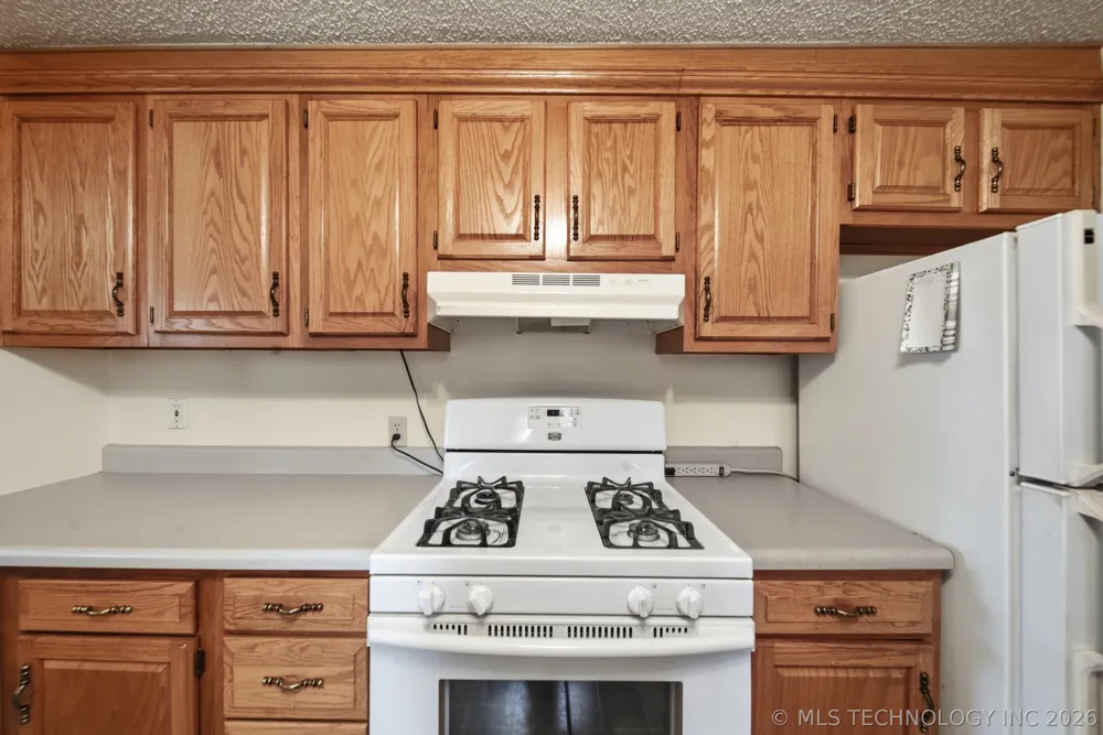 16610 S 4180 ROAD Claremore, OK 74017