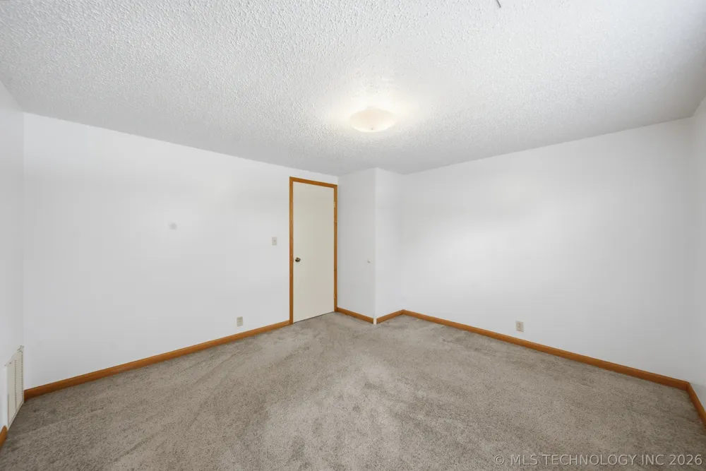 16610 S 4180 ROAD Claremore, OK 74017