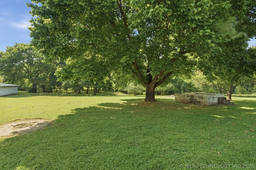 16610 S 4180 ROAD Claremore, OK 74017