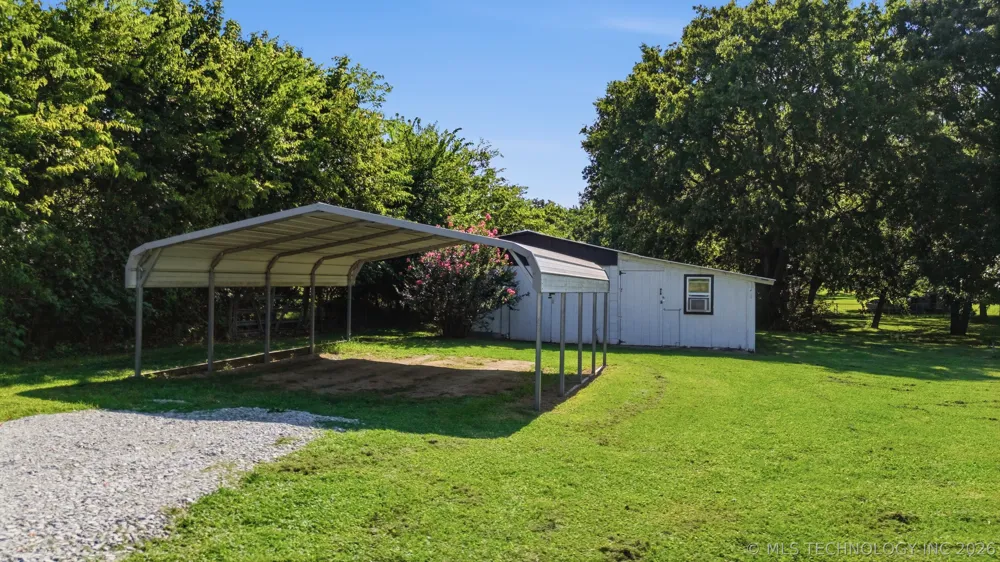16610 S 4180 ROAD Claremore, OK 74017