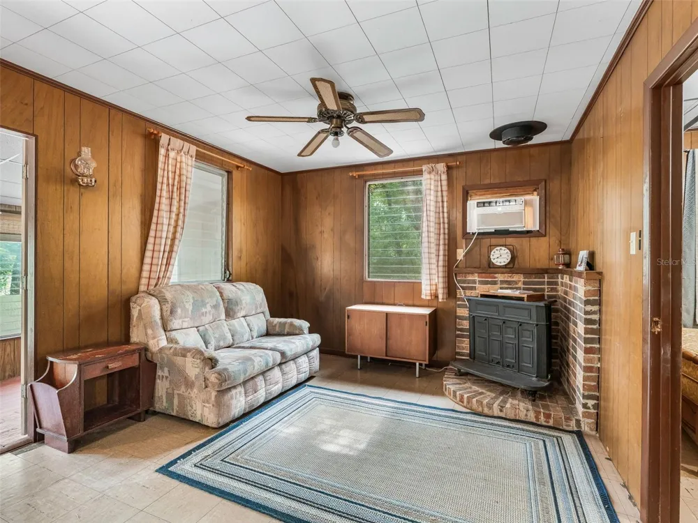 4935 SW 124TH LN Webster, FL 33597