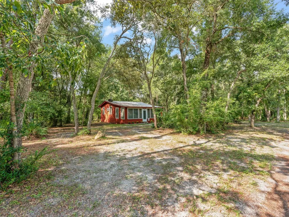 4935 SW 124TH LN Webster, FL 33597
