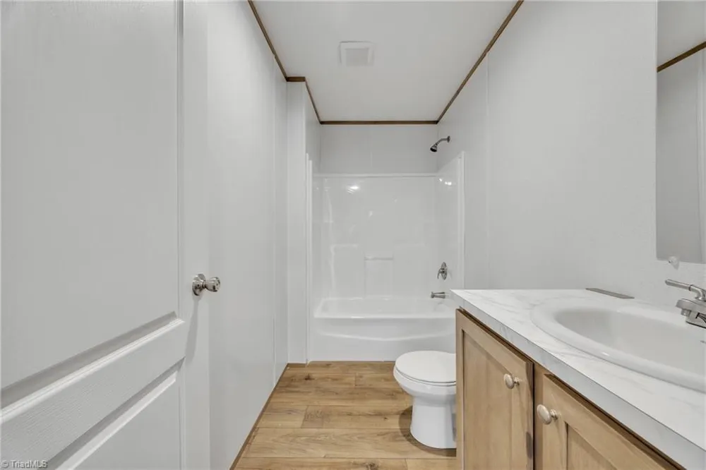 275 Carlton Road Boomer, NC 28606