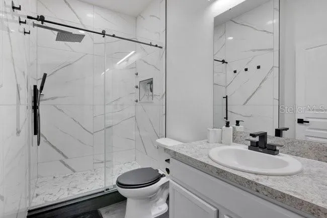 9248 CHANDLER DRIVE Groveland, FL 34736