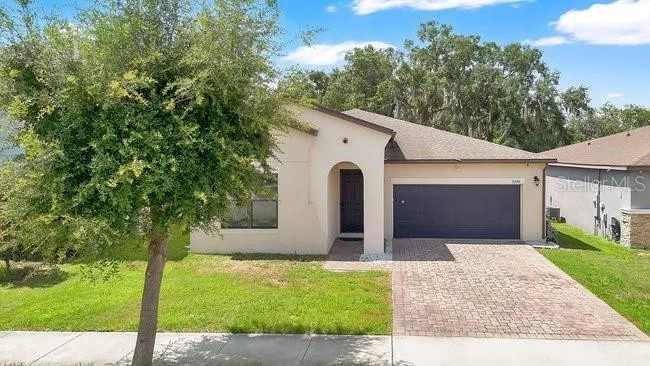 9248 CHANDLER DRIVE Groveland, FL 34736