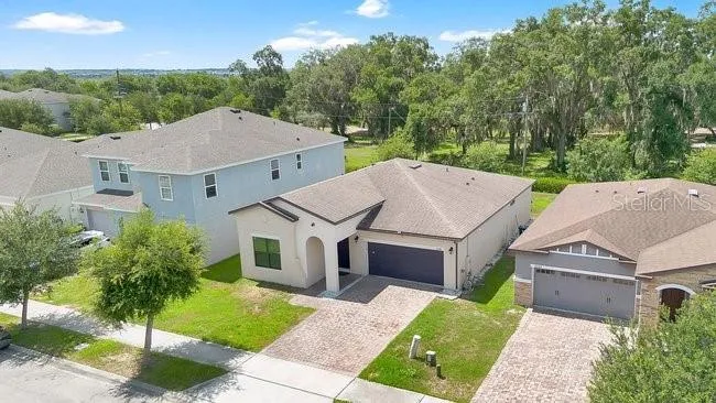 9248 CHANDLER DRIVE Groveland, FL 34736
